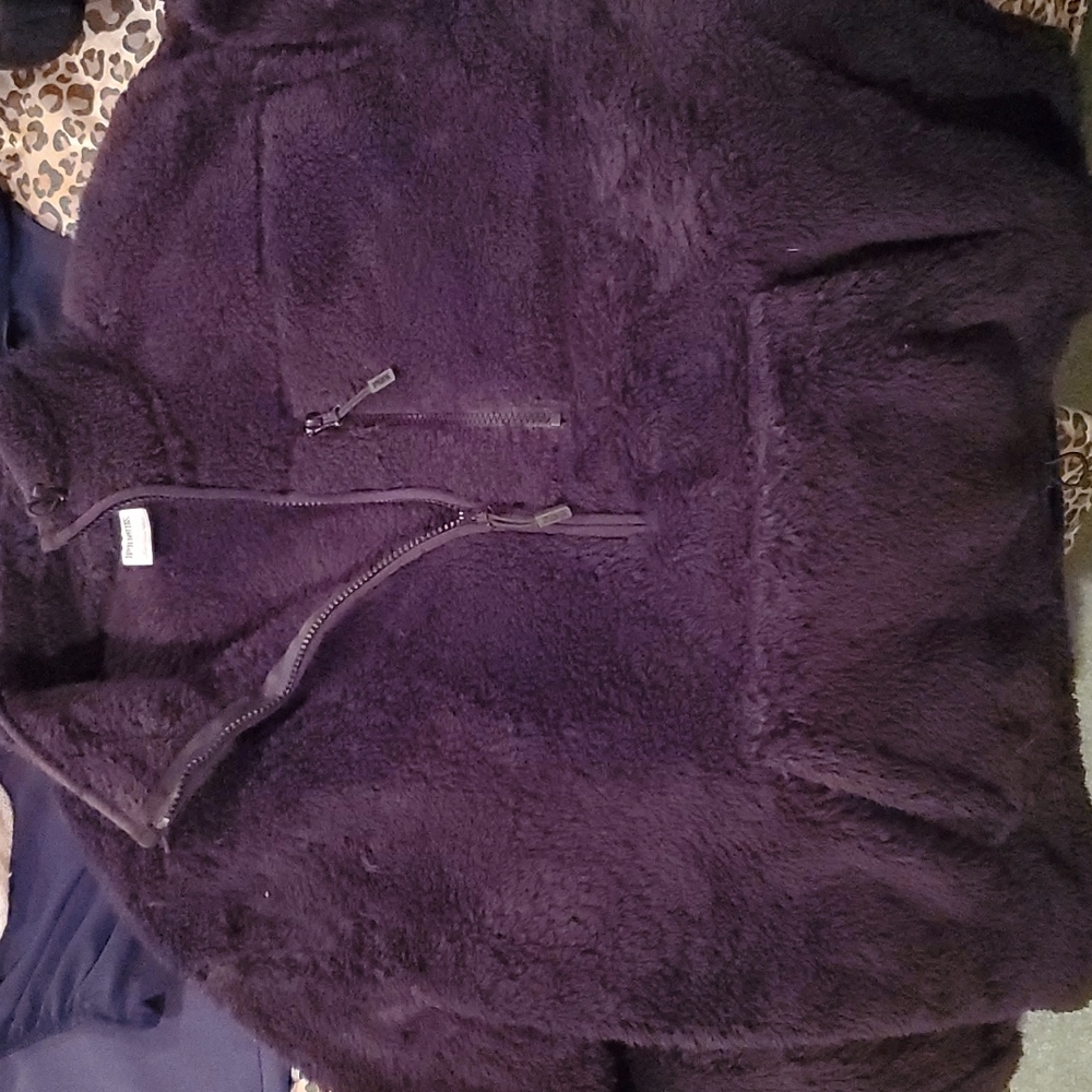 Womens sherpa sweatshirt